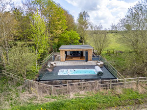 Photo 6- click for photo gallery